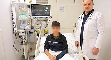 Tuz ruhunu su zanneden 14 yaşındaki çocuk ölümden döndü