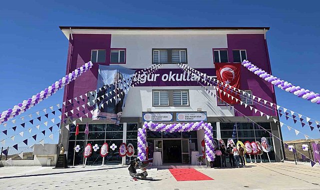 Uğur Okulları'nın yarım asrı aşan eğitim deneyimi Yozgat'ta: Yozgat Kampüsü hizmete açıldı