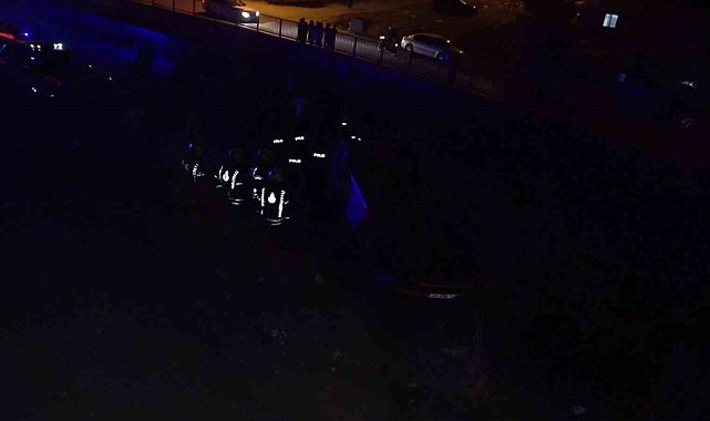 Ümraniye'de park halindeki otomobil alt yola yuvarlandı: 1 kişi hayatını kaybetti