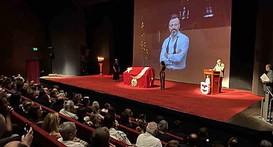 Ünlü oyuncu Serhat Kılıç için duygusal anma: 30 yıl yetmedi Serhat seni çok özleyeceğim