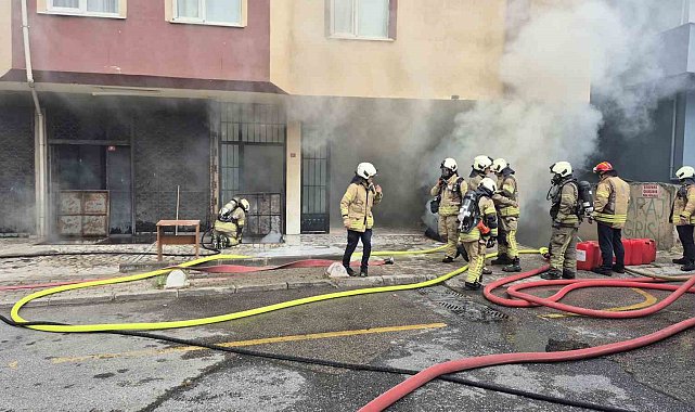 Üsküdar'da iş yerinde yangın paniği