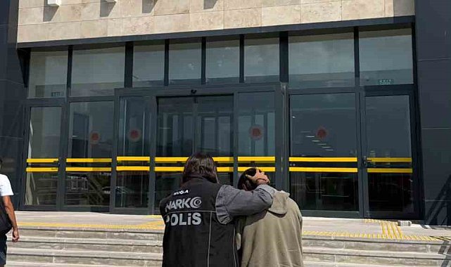 Uyuşturucu tacirleri tutuklandı