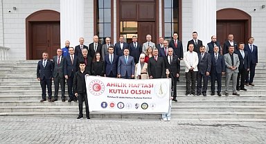 Vali Işın: "Ahilik köklü bir medeniyet geleneğidir"