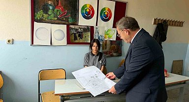 Vali Polat, Güzel Sanatlar Lisesi'nde öğrencilerle buluştu