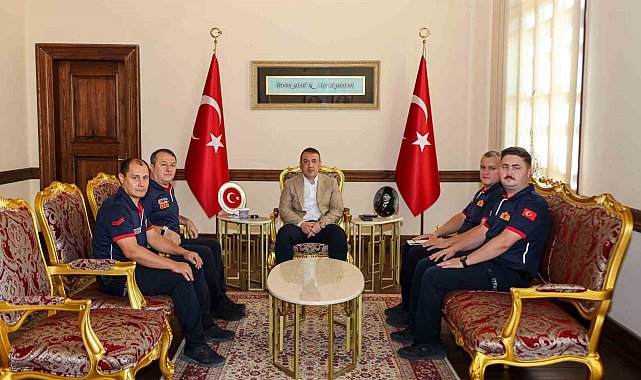 Vali Sözer, itfaiye personeliyle bir araya geldi