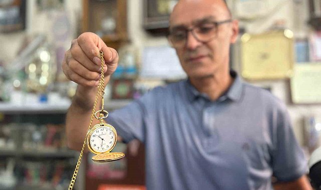 Van'da dijital çağa rağmen eski saatlerin tutkusu bitmiyor