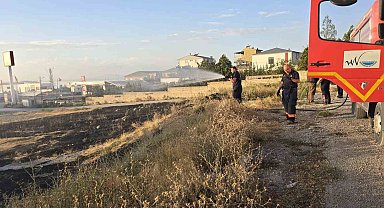 Van'da örtü üstü yangını
