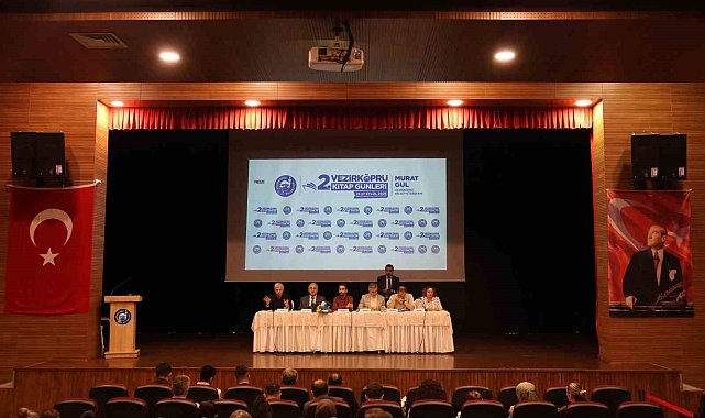 Vezirköprü Kitap Günleri'nde eğitim ve edebiyat buluşması