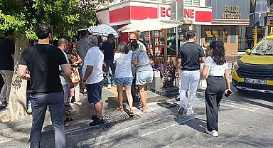 Yayaya yol veren araçların arasından geldi, yayaya çarpıp kaçtı