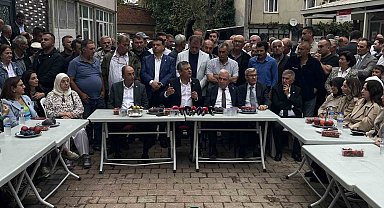 Yeni Parti Genel Başkanı Özel, Bursa'da çiftçilerle bir araya geldi