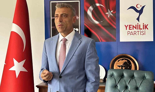 Yenilik Partisi Başkanı Yılmaz: "Anayasa Mahkemesi kararını beklemek eski CHP alışkanlığı"