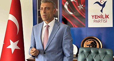 Yenilik Partisi Başkanı Yılmaz: "Anayasa Mahkemesi kararını beklemek eski CHP alışkanlığı"