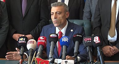 Yenilik Partisi'nden YENİ Parti'ye isim krizi için 3 Ekim'e kadar süre