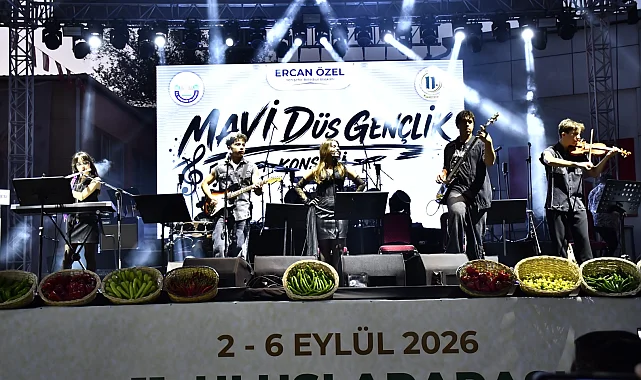 Yenişehir'in gençleri sahnenin tozunu attırdı