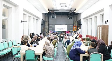 Yeşilyurt Belediyesi'nden ihtiyaç sahibi öğrencilere kırtasiye desteği