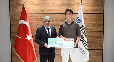 Yeşilyurt Belediyesi'nden YKS derecesi yapan 31 öğrenciye başarı ödülü