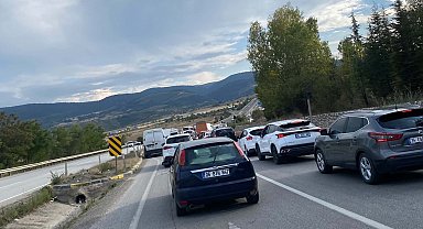 Yol çalışması 21 ilin geçiş noktasını kilitledi