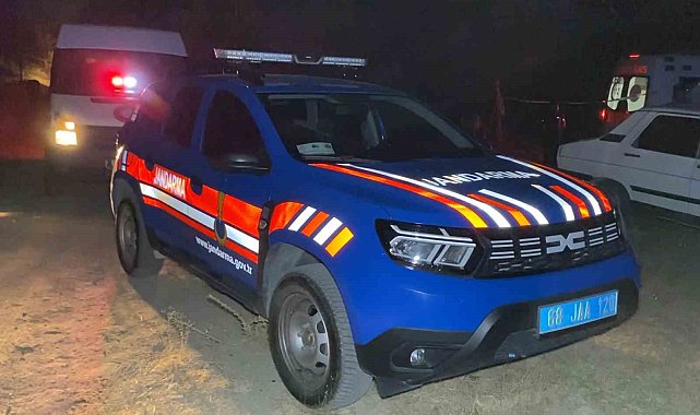 Yorgun mermi kadını yaraladı, tabanca ateşleyen 9 maganda tutuklandı