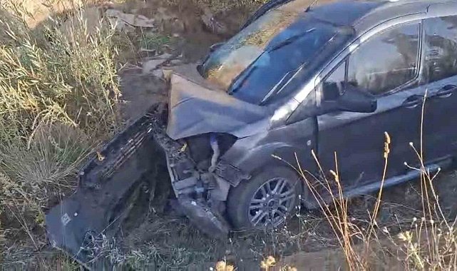 Yüksekova-Van yolunda trafik kazası: 4 yaralı