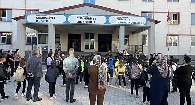 Yüksekova'da 30 bin öğrenci ders başı yaptı