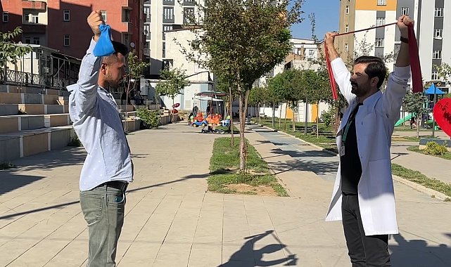 Yüksekova'da parklar sağlık sahnesine dönüştü