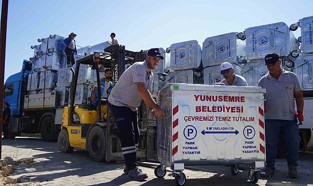 Yunusemre'de çöp konteynerleri yenileniyor