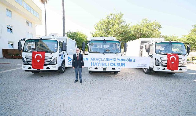 Yüreğir Belediyesi hizmet filosuna 4 yeni araç daha kazandırdı