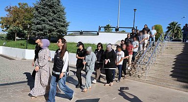 Yurt dışına kaçmaya çalışan FETÖ üyeleri adliyeye sevk edildi