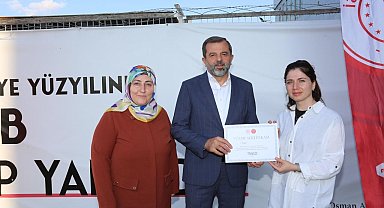Yüzlerce Gürsulu kadın ücretsiz yüzme öğrendi