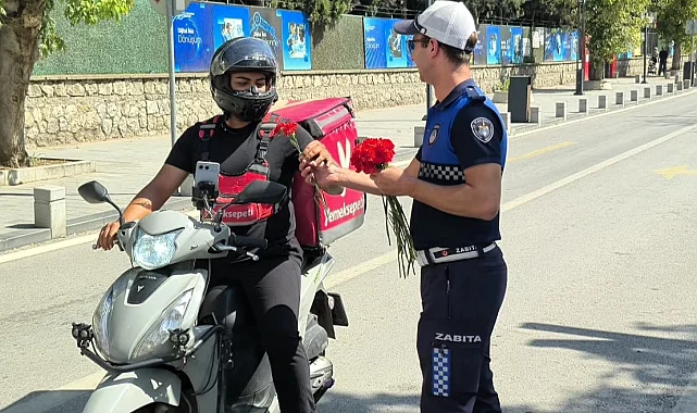 Zabıta Haftası'nda Kocaeli'de çiçekler Büyükşehir'den