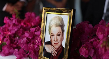 Zeki Müren, vefatının 30. yılında Bodrum'da anıldı