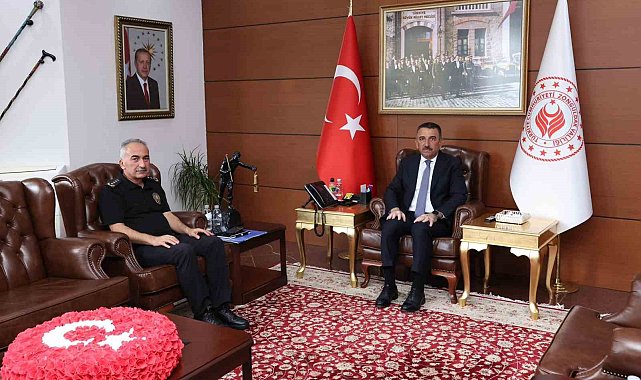 Zonguldak'ın yeni Emniyet Müdürü Kaba'dan Vali Hacıbektaşoğlu'na ziyaret