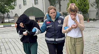 100 bin liralık ziynet eşyası hırsızlığından 2 kadın tutuklandı