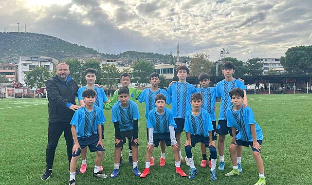 1299 Bilecik Spor Kulübü hazırlık maçında gol oldu yağdı