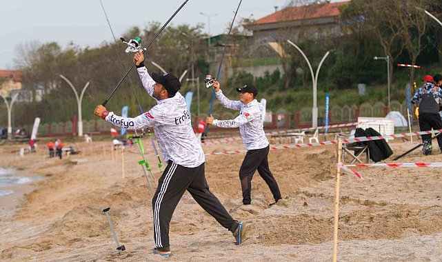 16 ülkeden 240 olta balıkçısı Kocaeli'de yarıştı