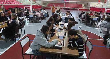 29 Ekim Cumhuriyet Bayramı kapsamında satranç turnuvası düzenlendi