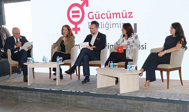'9. Gücümüz Eşitliğimiz' zirvesi Bursa'da gerçekleştirildi