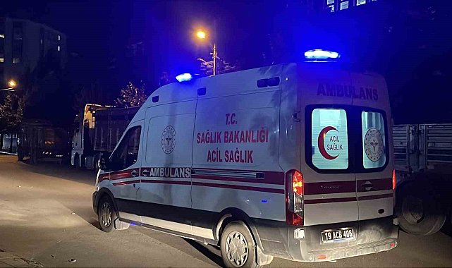 'Dur' ihtarına uymayan motosiklet polis memuruna çarptı