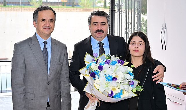 'Gençlerimiz geleceğimiz'