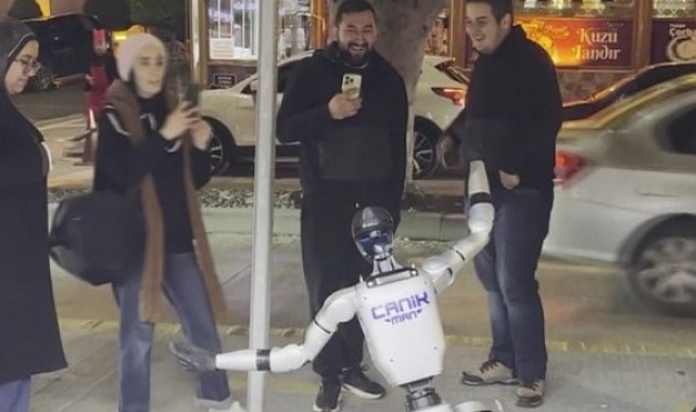 'Karateci robot' CANİKMAN Amasyalıları mest etti