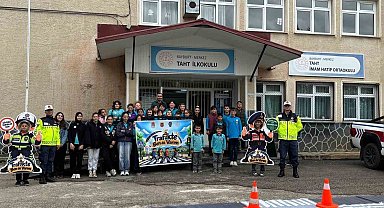 'Trafikte Ben de Varım' projesi köy okulunda başladı