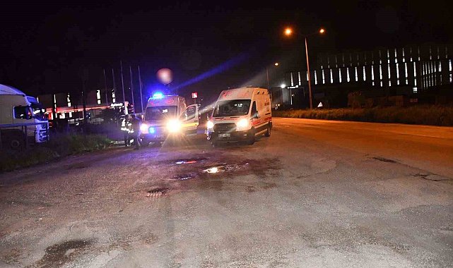 45 günlük evli çiftin yaşadığı kazada kafasından darbe alan koca ağır yaralandı