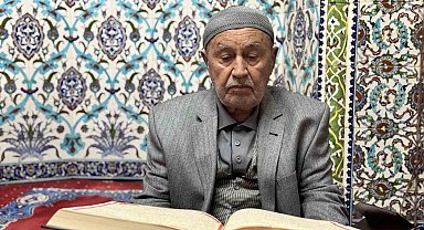 87 yaşında kendi çabasıyla hafız oldu