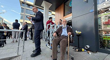 93 yıllık çınar, Erzincan TSO seçimlerinde sandık başında