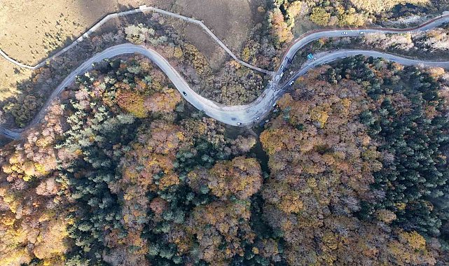 Abant'ta sonbahar güzelliği: Ziyaretçiler akın etti