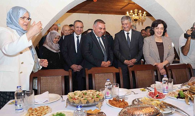 Adana'da 'Selamlık Sofra Mirası Evi' hizmete açıldı