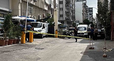 Adana'da iş yeri önünde silahlı saldırı: 1 ölü, 1 yaralı