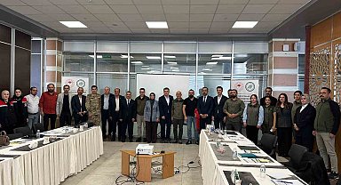 Adilcevaz'da 'Arin Gölü Revize Çalıştayı' düzenlendi