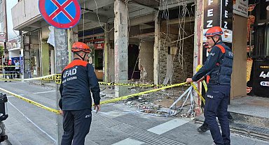 Adıyaman'da ağır hasarlı binadan gelen sesler korkuttu