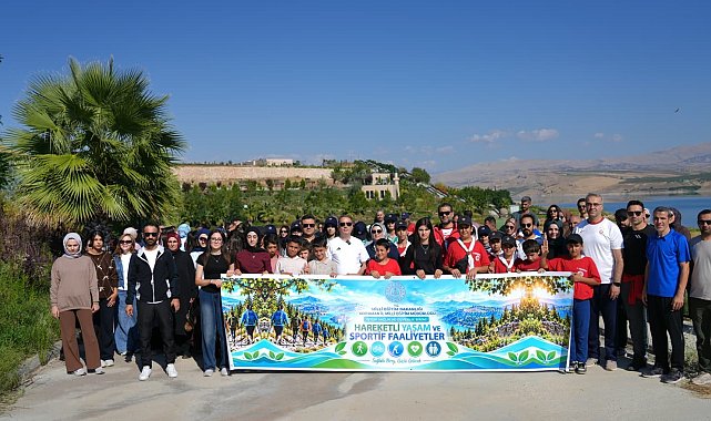 Adıyaman'da öğretmen ve öğrenciler doğa yürüyüşünde buluştu